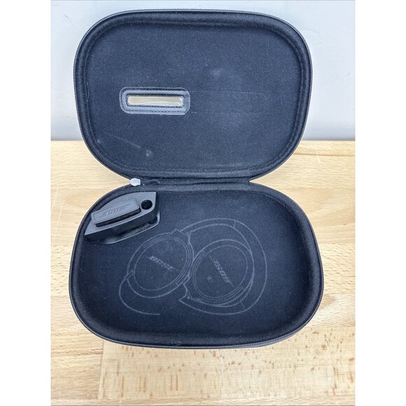 BOSE Colorware QC25 Noise Cancelling Wired Headphones CASE ONLY w/charge Plug - Picture 5 of 16